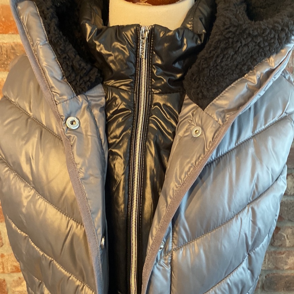 Marc New York large gray and black puffer vest - Picture 3 of 9